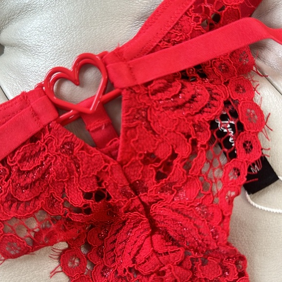 ❤️NWT For Love & Lemons Valentines Day Rosa Lace Red Heart Bra & Panty Set M❤️ - Picture 10 of 16